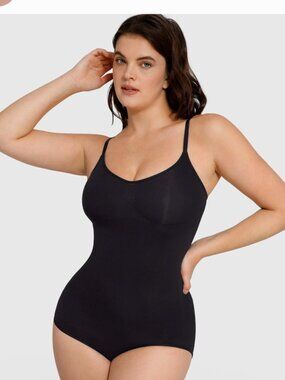 Fellingirl Seamless Everyday Bodysuit size 3XL/4XL (runs very small)
